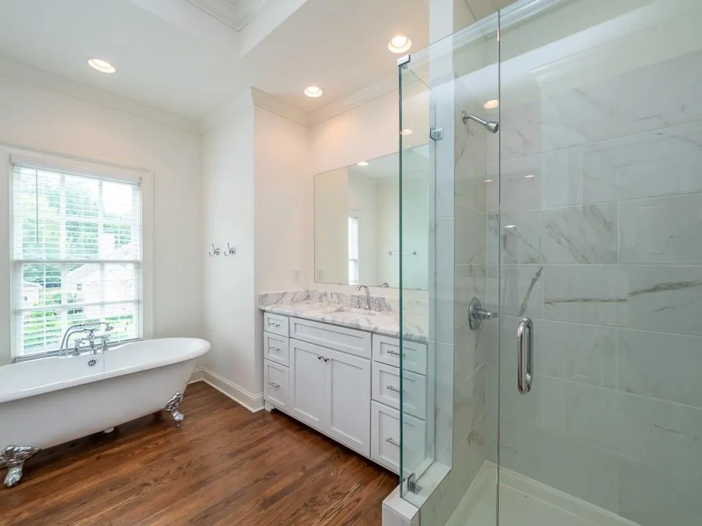 78 W Belle Isle Road, Atlanta, Georgia 30342, 5 Bedrooms Bedrooms, ,5 BathroomsBathrooms,Residential,Sold,78 W Belle Isle Road,6736278