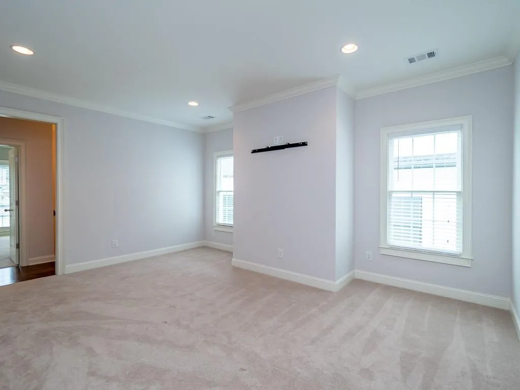 78 W Belle Isle Road, Atlanta, Georgia 30342, 5 Bedrooms Bedrooms, ,5 BathroomsBathrooms,Residential,Sold,78 W Belle Isle Road,6736278