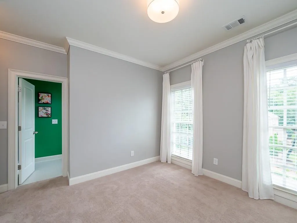 78 W Belle Isle Road, Atlanta, Georgia 30342, 5 Bedrooms Bedrooms, ,5 BathroomsBathrooms,Residential,Sold,78 W Belle Isle Road,6736278