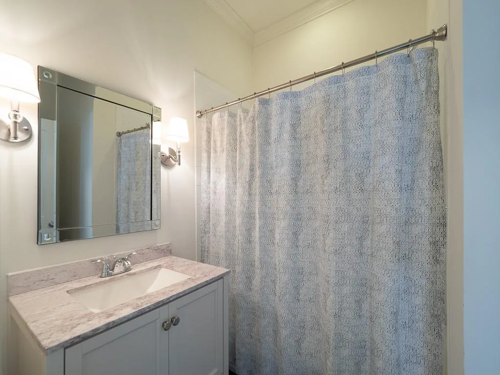 78 W Belle Isle Road, Atlanta, Georgia 30342, 5 Bedrooms Bedrooms, ,5 BathroomsBathrooms,Residential,Sold,78 W Belle Isle Road,6736278