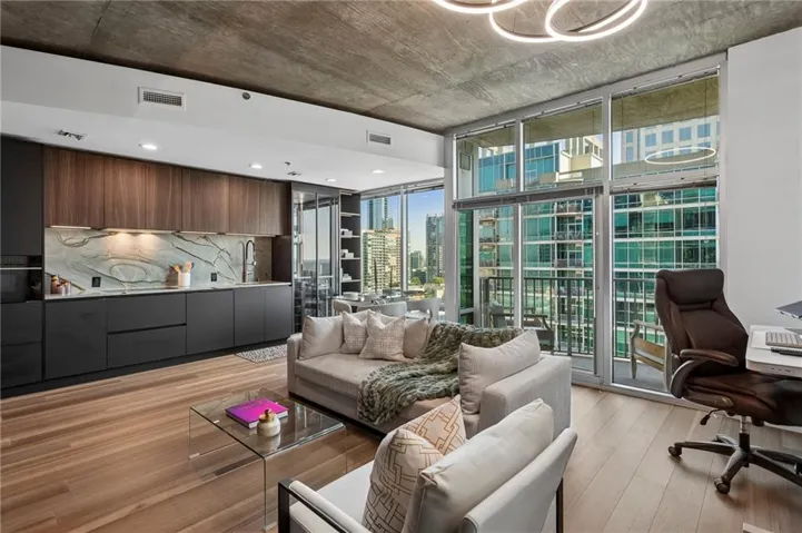 933 Peachtree Street Ne Unit 1824, Atlanta, Georgia 30309