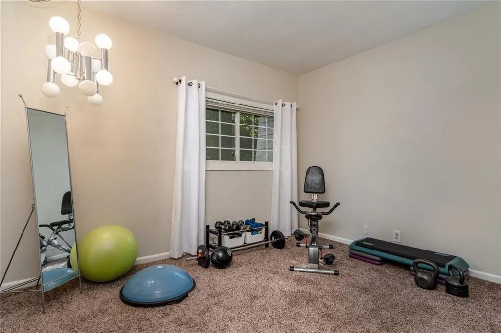 5635 Chemin De Vie, Atlanta, Georgia 30342, 2 Bedrooms Bedrooms, ,2 BathroomsBathrooms,Residential,Sold,5635 Chemin De Vie,6574777