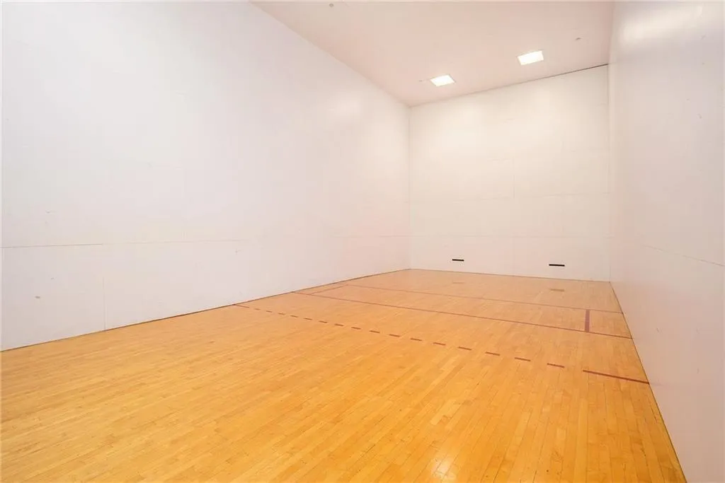 1280 W Peachtree Street Nw Unit 1402, Atlanta, Georgia 30309, 1 Bedroom Bedrooms, ,1 BathroomBathrooms,Residential,For Sale,1280 W Peachtree Street Nw Unit 1402,7617944