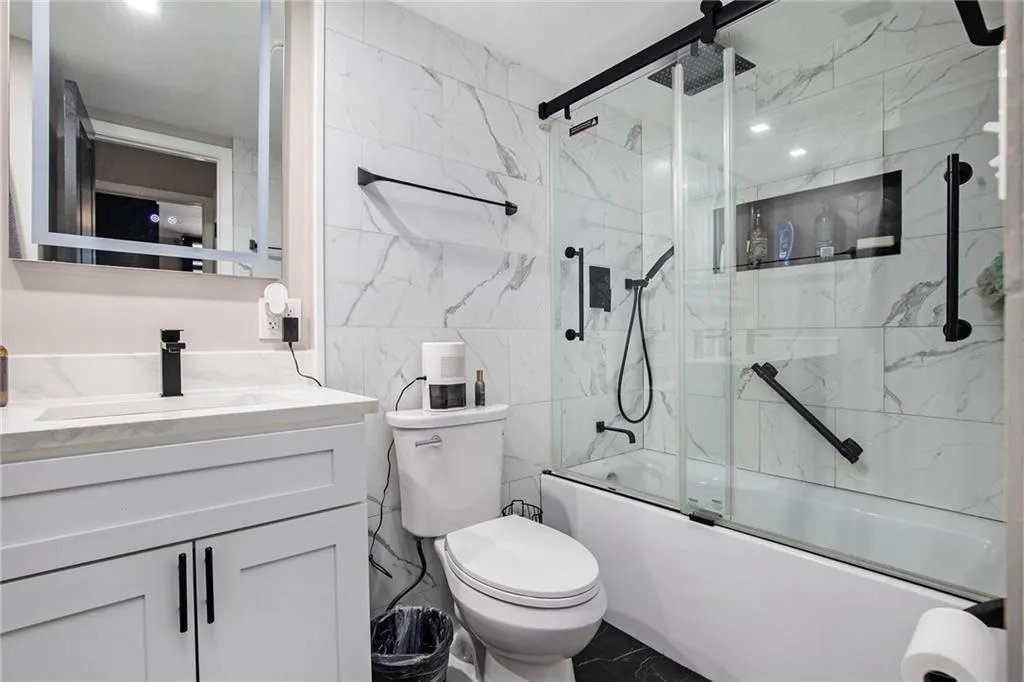 1280 W Peachtree Street Nw Unit 1402, Atlanta, Georgia 30309, 1 Bedroom Bedrooms, ,1 BathroomBathrooms,Residential,For Sale,1280 W Peachtree Street Nw Unit 1402,7617944