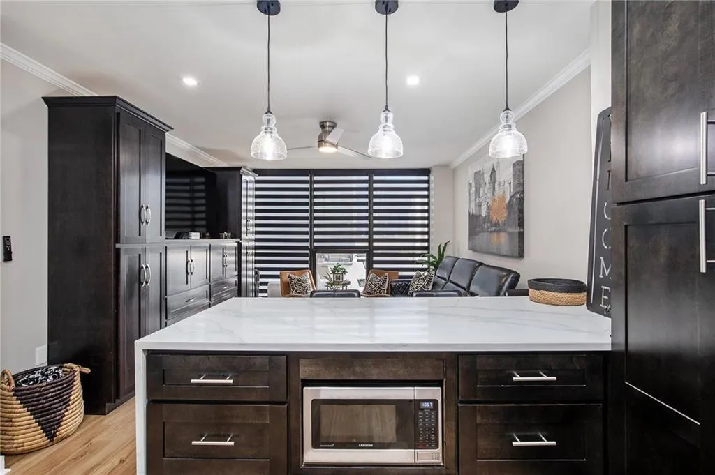 1280 W Peachtree Street Nw Unit 1402, Atlanta, Georgia 30309, 1 Bedroom Bedrooms, ,1 BathroomBathrooms,Residential,For Sale,1280 W Peachtree Street Nw Unit 1402,7617944