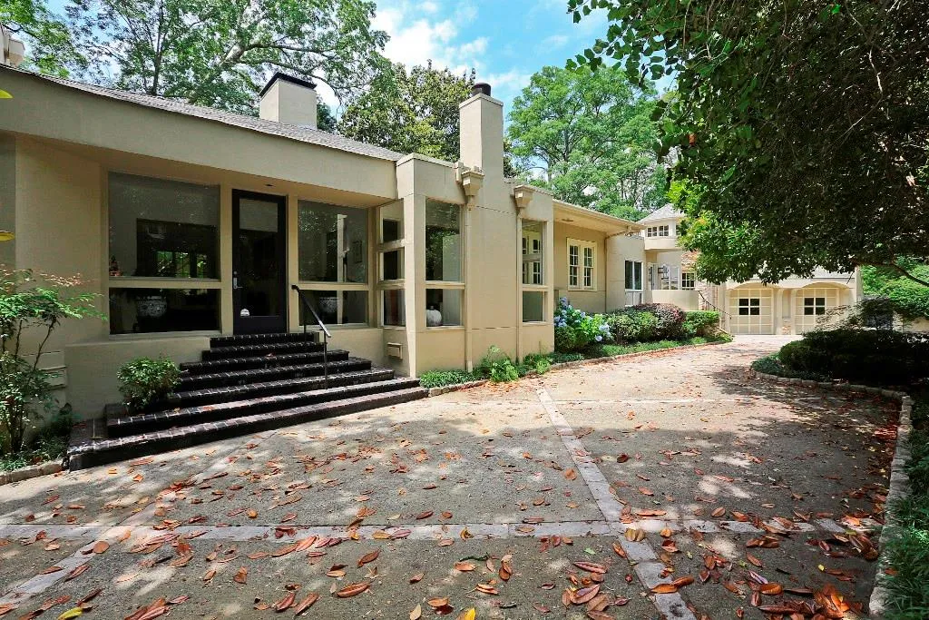 68 N Muscogee Avenue Nw, Atlanta, Georgia 30305, 4 Bedrooms Bedrooms, ,4 BathroomsBathrooms,Residential,Sold,68 N Muscogee Avenue Nw,5545068