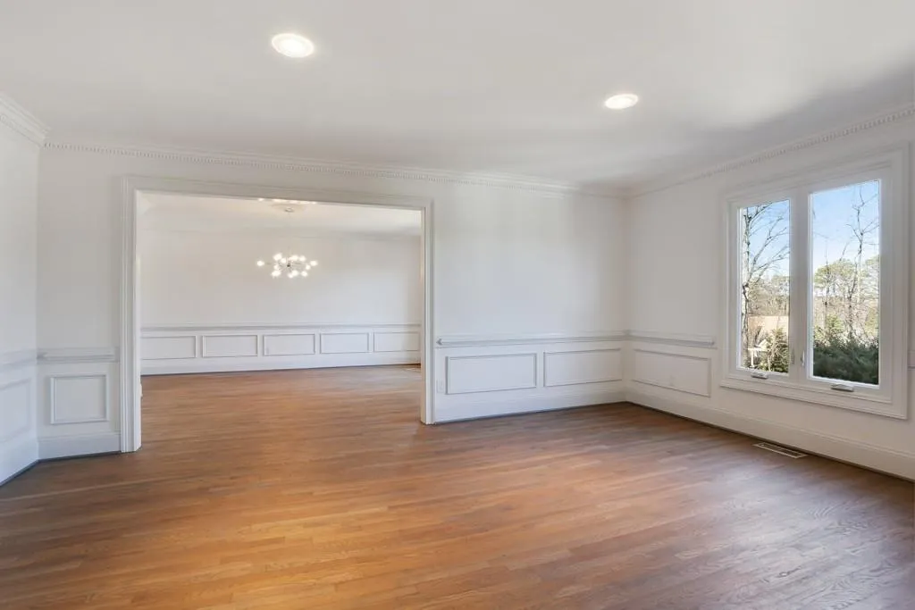 7 Wieuca Trace, Atlanta, Georgia 30342, 5 Bedrooms Bedrooms, ,4 BathroomsBathrooms,Residential,Sold,7 Wieuca Trace,5807206