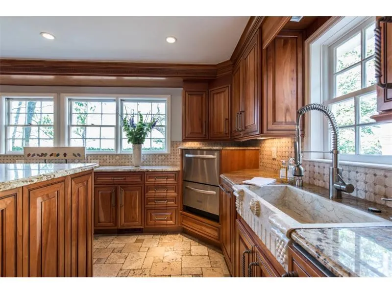 5695 Lake Island Drive, Atlanta, Georgia 30327, 5 Bedrooms Bedrooms, ,4 BathroomsBathrooms,Residential,Sold,5695 Lake Island Drive,5597970