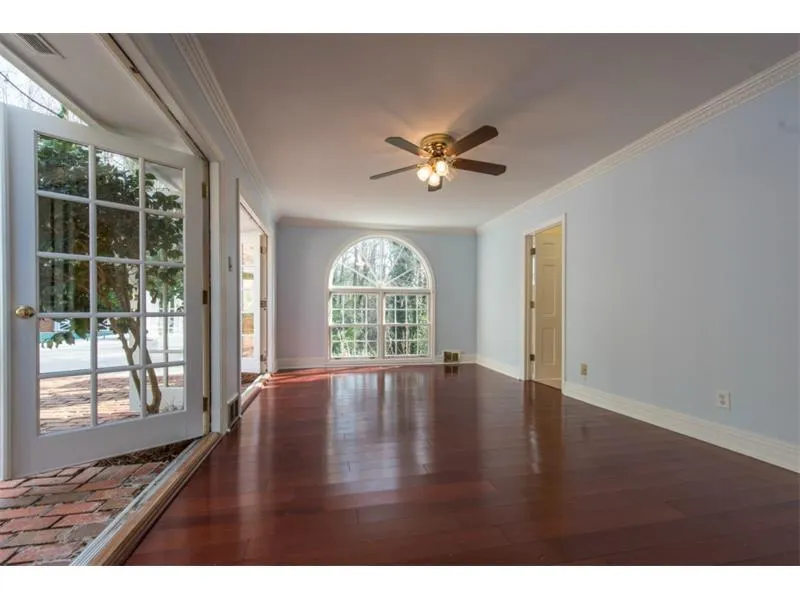 5695 Lake Island Drive, Atlanta, Georgia 30327, 5 Bedrooms Bedrooms, ,4 BathroomsBathrooms,Residential,Sold,5695 Lake Island Drive,5597970