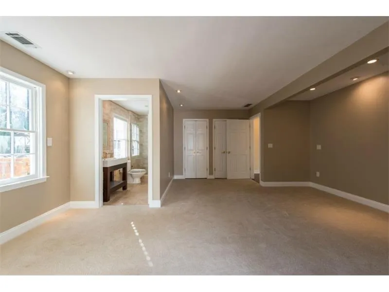 5695 Lake Island Drive, Atlanta, Georgia 30327, 5 Bedrooms Bedrooms, ,4 BathroomsBathrooms,Residential,Sold,5695 Lake Island Drive,5597970