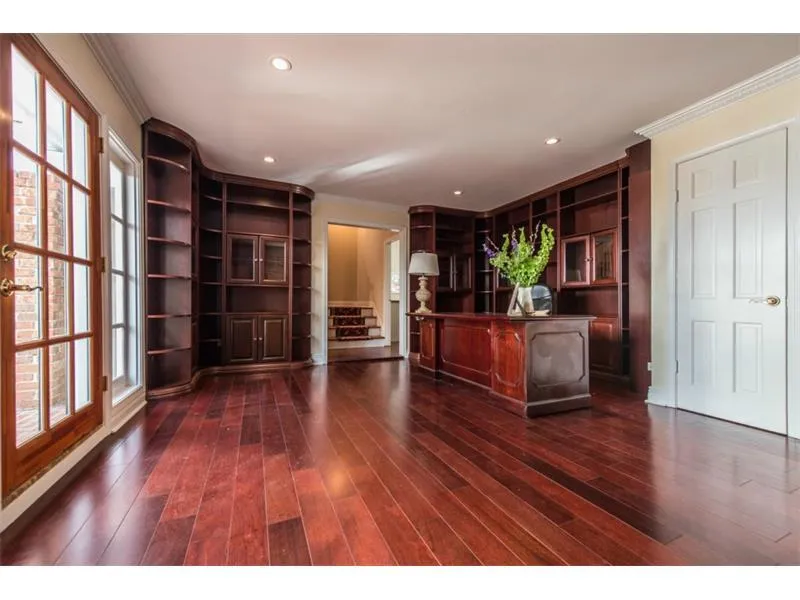 5695 Lake Island Drive, Atlanta, Georgia 30327, 5 Bedrooms Bedrooms, ,4 BathroomsBathrooms,Residential,Sold,5695 Lake Island Drive,5597970