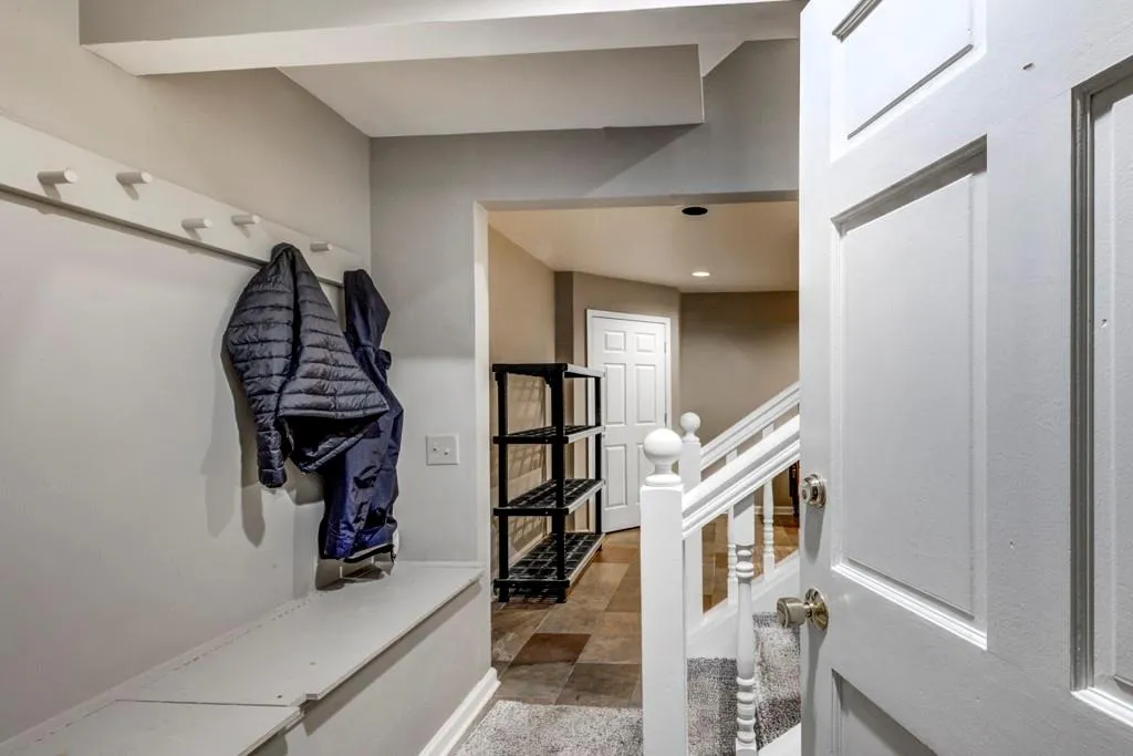 330 High Brook Drive, Atlanta, Georgia 30342, 4 Bedrooms Bedrooms, ,3 BathroomsBathrooms,Residential,Sold,330 High Brook Drive,7177841