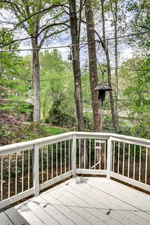 330 High Brook Drive, Atlanta, Georgia 30342, 4 Bedrooms Bedrooms, ,3 BathroomsBathrooms,Residential,Sold,330 High Brook Drive,7177841