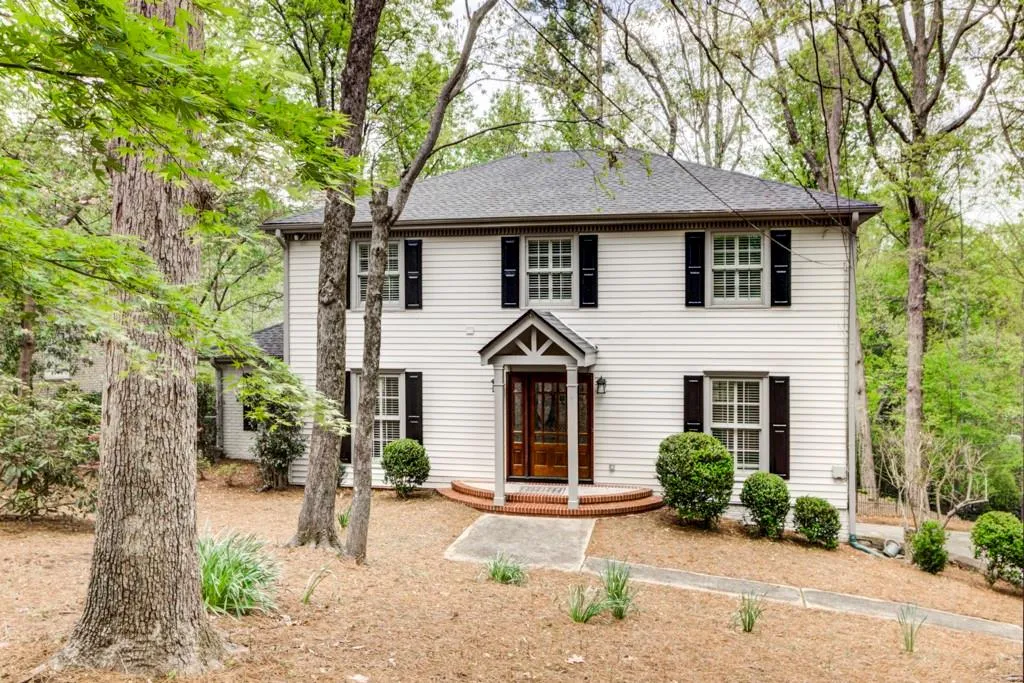 330 High Brook Drive, Atlanta, Georgia 30342, 4 Bedrooms Bedrooms, ,3 BathroomsBathrooms,Residential,Sold,330 High Brook Drive,7177841