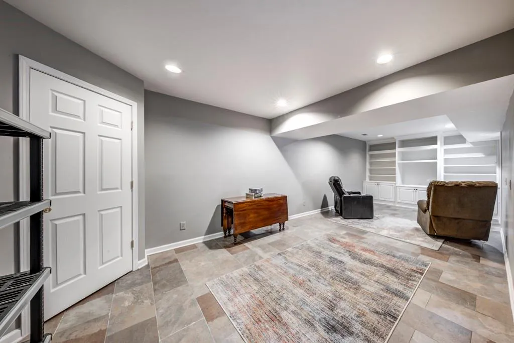 330 High Brook Drive, Atlanta, Georgia 30342, 4 Bedrooms Bedrooms, ,3 BathroomsBathrooms,Residential,Sold,330 High Brook Drive,7177841