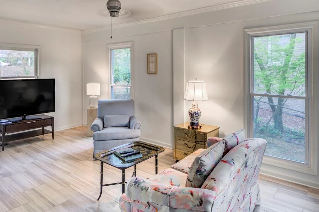 330 High Brook Drive, Atlanta, Georgia 30342, 4 Bedrooms Bedrooms, ,3 BathroomsBathrooms,Residential,Sold,330 High Brook Drive,7177841