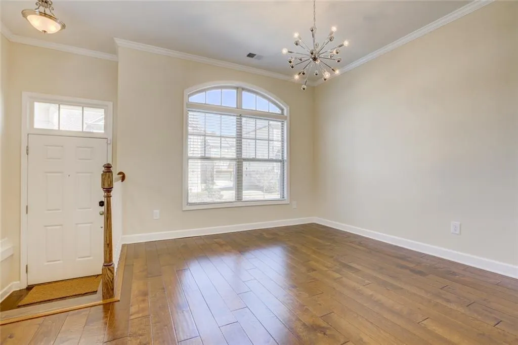 7365 Highland Bluff, Sandy Springs, Georgia 30328, 3 Bedrooms Bedrooms, ,3 BathroomsBathrooms,Residential,Sold,7365 Highland Bluff,5974006