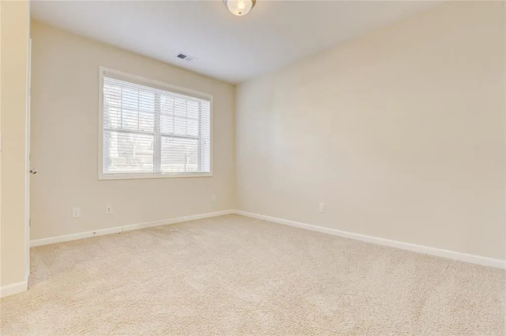 7365 Highland Bluff, Sandy Springs, Georgia 30328, 3 Bedrooms Bedrooms, ,3 BathroomsBathrooms,Residential,Sold,7365 Highland Bluff,5974006