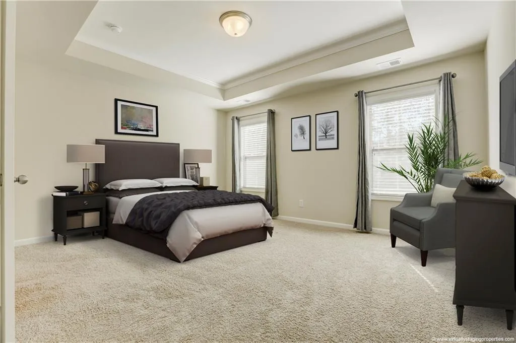 7365 Highland Bluff, Sandy Springs, Georgia 30328, 3 Bedrooms Bedrooms, ,3 BathroomsBathrooms,Residential,Sold,7365 Highland Bluff,5974006