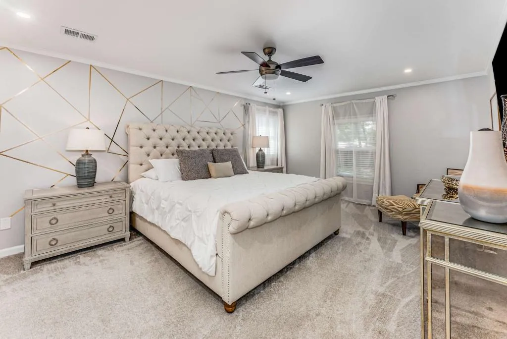 8905 Huntcliff Trace, Sandy Springs, Georgia 30350, 4 Bedrooms Bedrooms, ,3 BathroomsBathrooms,Residential,Sold,8905 Huntcliff Trace,7419240