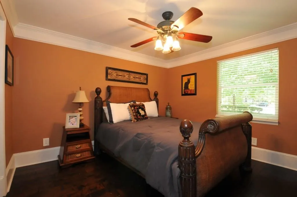 13 Dunwoody Springs Drive Unit 13, Sandy Springs, Georgia 30328, 2 Bedrooms Bedrooms, ,2 BathroomsBathrooms,Residential,Sold,13 Dunwoody Springs Drive Unit 13,6074145