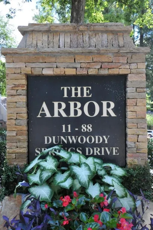 13 Dunwoody Springs Drive Unit 13, Sandy Springs, Georgia 30328, 2 Bedrooms Bedrooms, ,2 BathroomsBathrooms,Residential,Sold,13 Dunwoody Springs Drive Unit 13,6074145