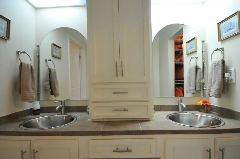 13 Dunwoody Springs Drive Unit 13, Sandy Springs, Georgia 30328, 2 Bedrooms Bedrooms, ,2 BathroomsBathrooms,Residential,Sold,13 Dunwoody Springs Drive Unit 13,6074145