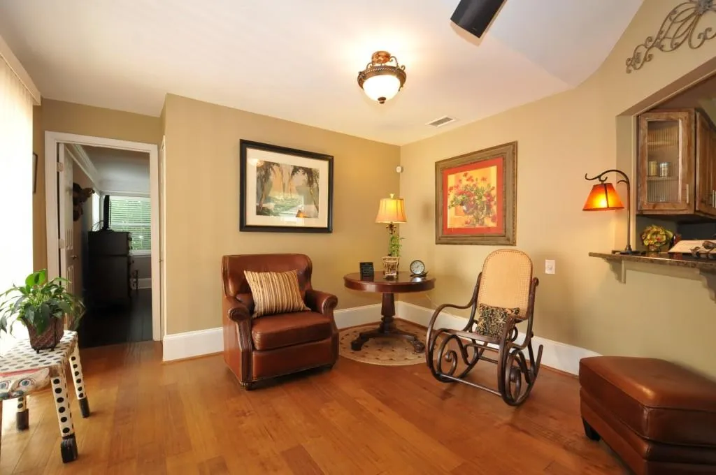 13 Dunwoody Springs Drive Unit 13, Sandy Springs, Georgia 30328, 2 Bedrooms Bedrooms, ,2 BathroomsBathrooms,Residential,Sold,13 Dunwoody Springs Drive Unit 13,6074145