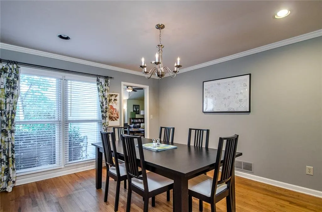 1092 Club Place Ne, Brookhaven, Georgia 30319, 3 Bedrooms Bedrooms, ,2 BathroomsBathrooms,Residential,Sold,1092 Club Place Ne,5755929