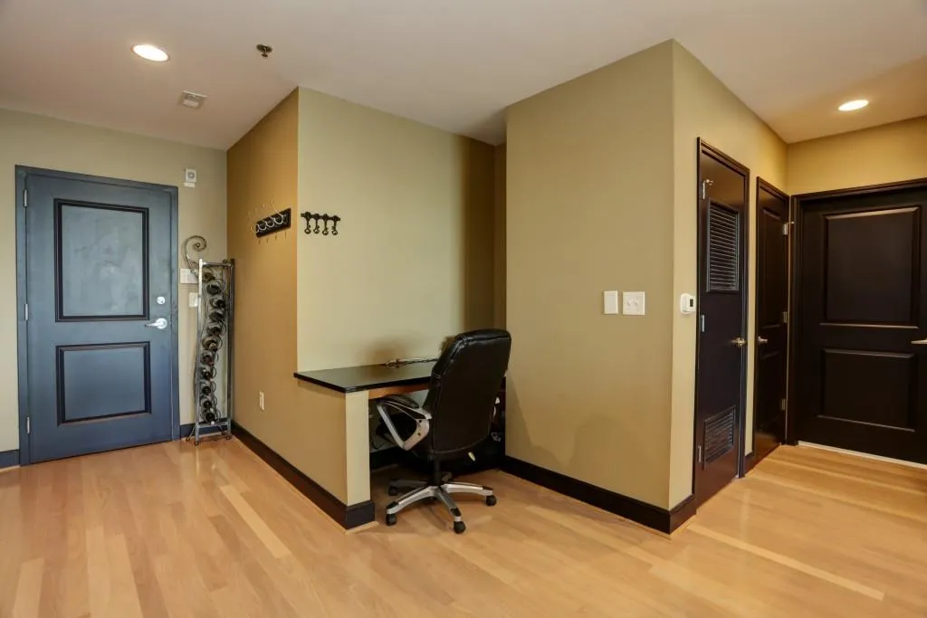 44 Peachtree Place Nw Unit 1733, Atlanta, Georgia 30309, 1 Bedroom Bedrooms, ,1 BathroomBathrooms,Residential,Sold,44 Peachtree Place Nw Unit 1733,5790060