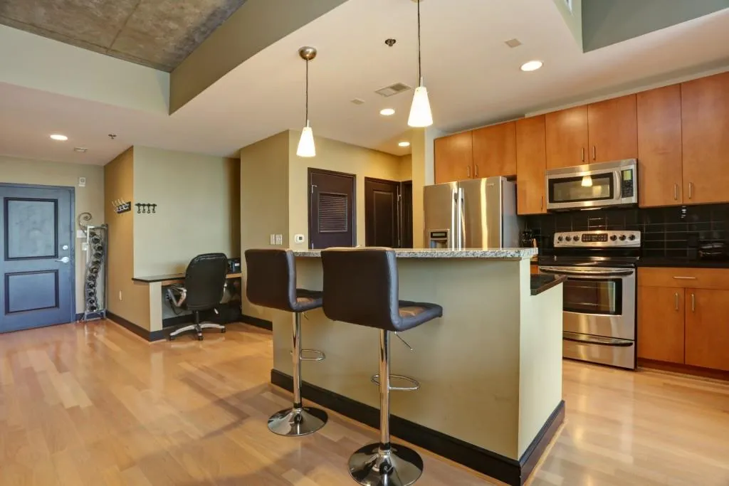 44 Peachtree Place Nw Unit 1733, Atlanta, Georgia 30309, 1 Bedroom Bedrooms, ,1 BathroomBathrooms,Residential,Sold,44 Peachtree Place Nw Unit 1733,5790060