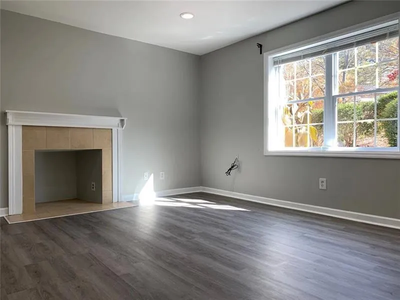 355 Winding River Drive Unit F, Sandy Springs, Georgia 30350, 2 Bedrooms Bedrooms, ,2 BathroomsBathrooms,Residential,Sold,355 Winding River Drive Unit F,6645351