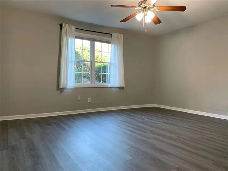 355 Winding River Drive Unit F, Sandy Springs, Georgia 30350, 2 Bedrooms Bedrooms, ,2 BathroomsBathrooms,Residential,Sold,355 Winding River Drive Unit F,6645351