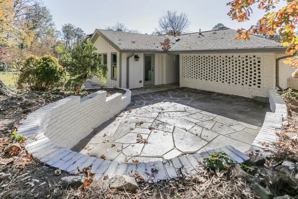 4715 Cherrywood Lane, Sandy Springs, Georgia 30342, 4 Bedrooms Bedrooms, ,4 BathroomsBathrooms,Residential,Sold,4715 Cherrywood Lane,5931872