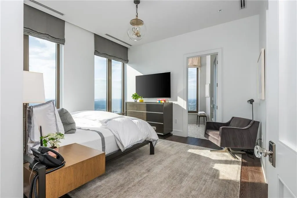 3376 Peachtree Road Ne Unit Ph51, Atlanta, Georgia 30326, 4 Bedrooms Bedrooms, 0 ,4 BathroomsBathrooms,Residential,For Sale,3376 Peachtree Road Ne Unit Ph51,7747907