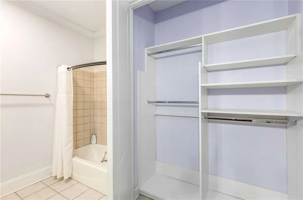 This is the closet in the 2nd Bedroom.