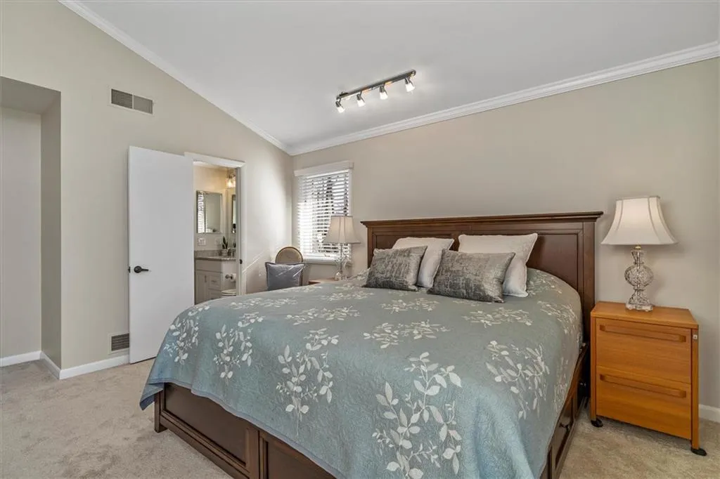 810 Sudbury Road, Sandy Springs, Georgia 30328, 4 Bedrooms Bedrooms, ,4 BathroomsBathrooms,Residential,Sold,810 Sudbury Road,6987887