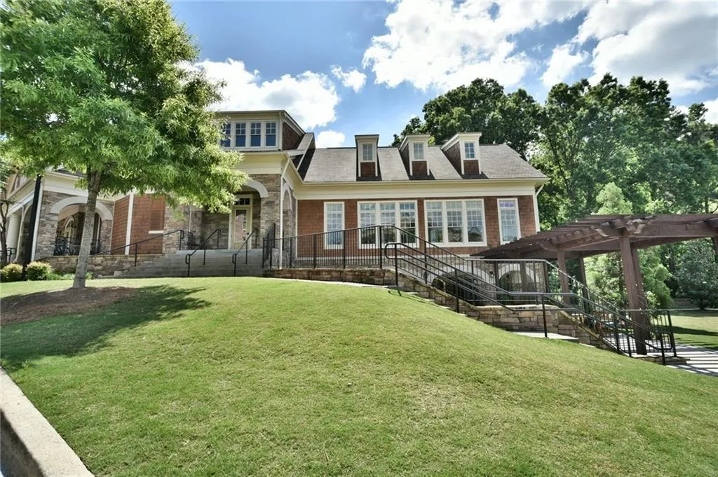 200 River Vista Drive Unit 445, Atlanta, Georgia 30339, 1 Bedroom Bedrooms, ,1 BathroomBathrooms,Residential,Sold,200 River Vista Drive Unit 445,5855729