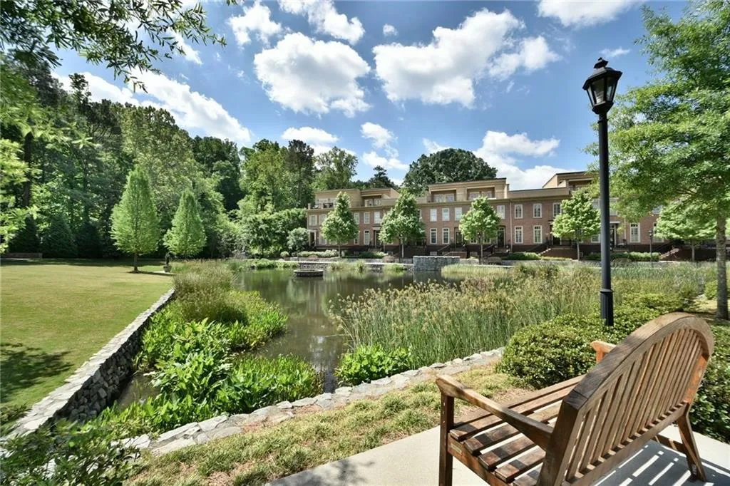 200 River Vista Drive Unit 445, Atlanta, Georgia 30339, 1 Bedroom Bedrooms, ,1 BathroomBathrooms,Residential,Sold,200 River Vista Drive Unit 445,5855729