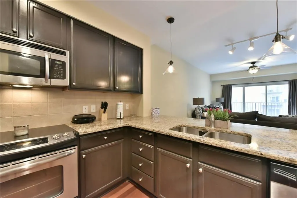 200 River Vista Drive Unit 445, Atlanta, Georgia 30339, 1 Bedroom Bedrooms, ,1 BathroomBathrooms,Residential,Sold,200 River Vista Drive Unit 445,5855729