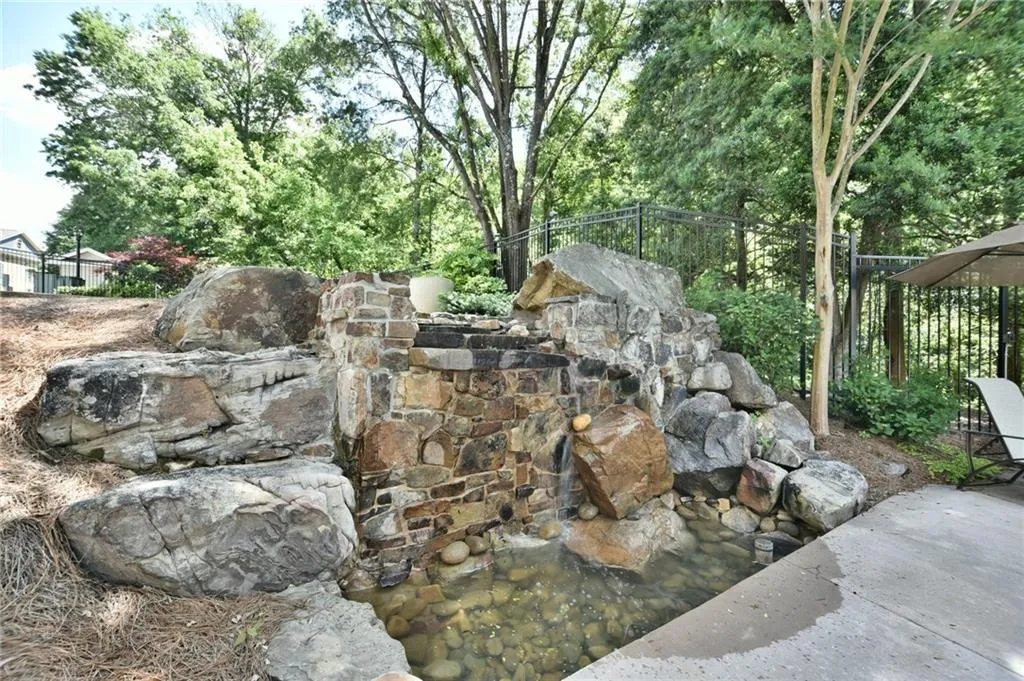 200 River Vista Drive Unit 445, Atlanta, Georgia 30339, 1 Bedroom Bedrooms, ,1 BathroomBathrooms,Residential,Sold,200 River Vista Drive Unit 445,5855729