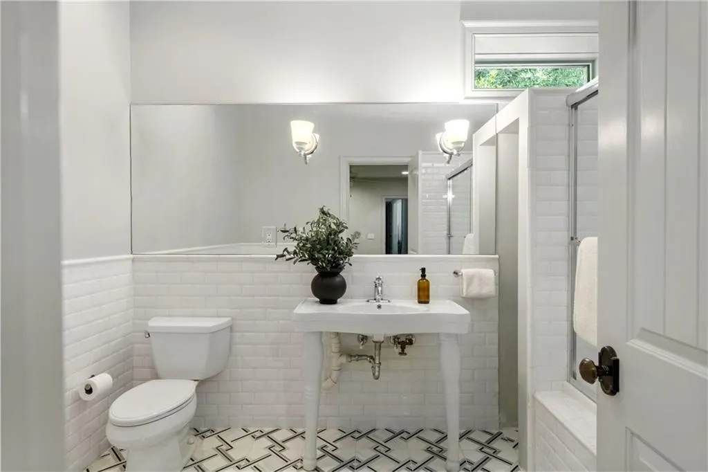 4500 Powers Ferry Road, Atlanta, Georgia 30327, 6 Bedrooms Bedrooms, 0 ,7 BathroomsBathrooms,Residential,For Sale,4500 Powers Ferry Road,7801116