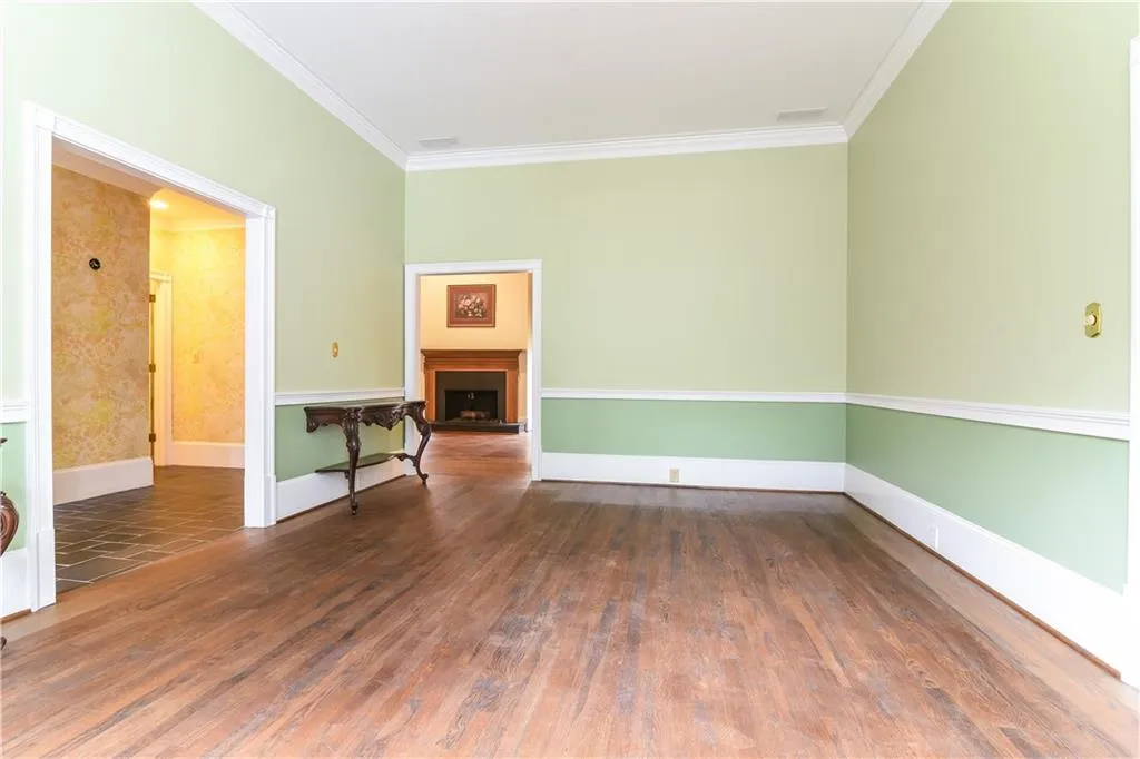 3376 W Paces Ferry Court Nw, Atlanta, Georgia 30327, 3 Bedrooms Bedrooms, ,2 BathroomsBathrooms,Residential,Sold,3376 W Paces Ferry Court Nw,5803698