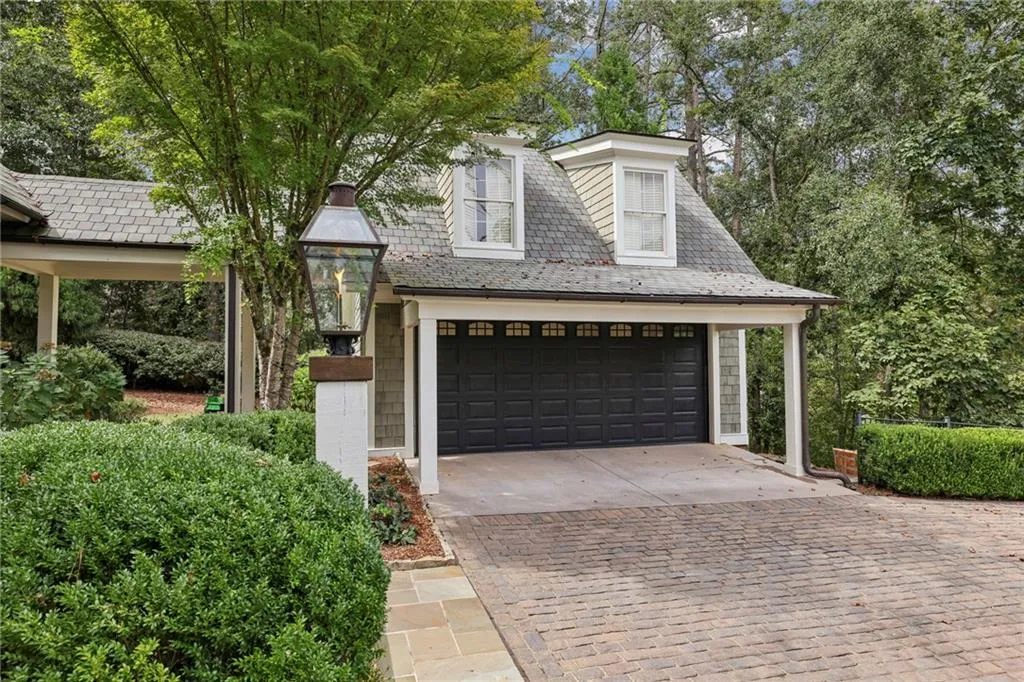 1765 Brandon Hall Drive, Atlanta, Georgia 30350, 6 Bedrooms Bedrooms, ,4 BathroomsBathrooms,Residential,For Sale,1765 Brandon Hall Drive,7654242