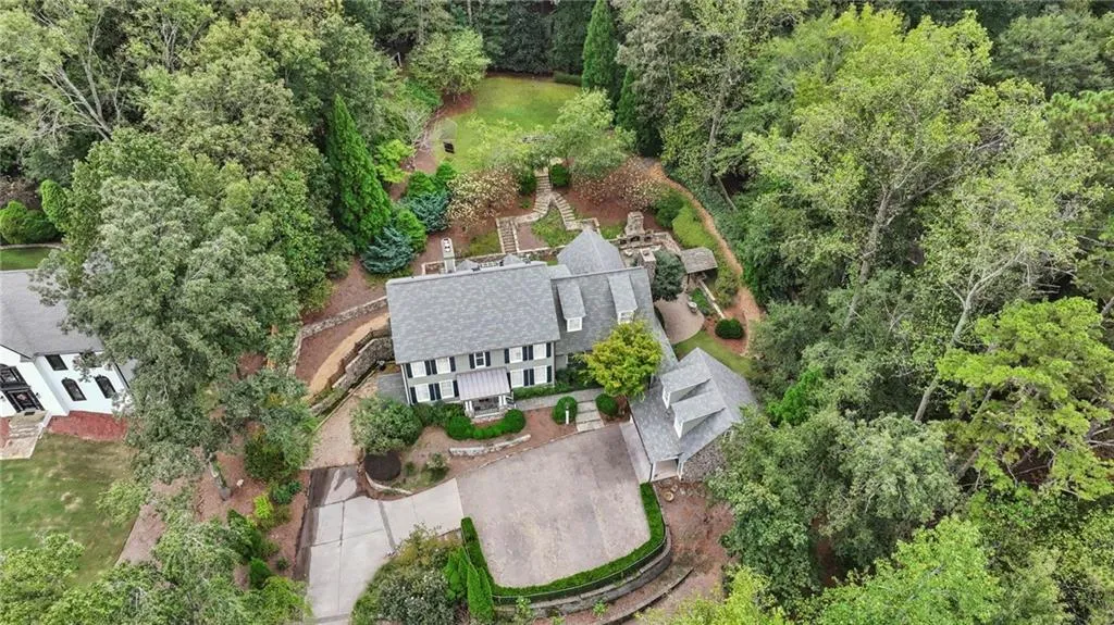 1765 Brandon Hall Drive, Atlanta, Georgia 30350, 6 Bedrooms Bedrooms, ,4 BathroomsBathrooms,Residential,For Sale,1765 Brandon Hall Drive,7654242