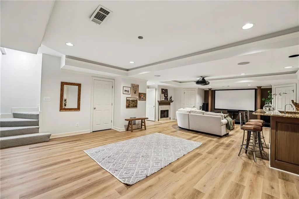 1765 Brandon Hall Drive, Atlanta, Georgia 30350, 6 Bedrooms Bedrooms, ,4 BathroomsBathrooms,Residential,For Sale,1765 Brandon Hall Drive,7654242