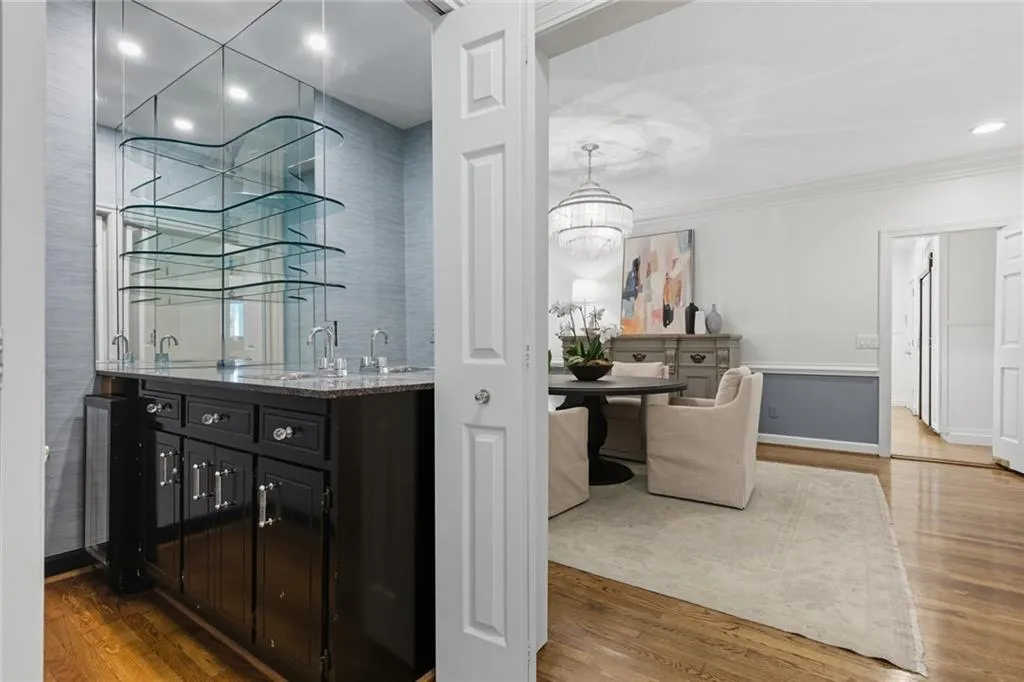 405 Ferry Landing, Atlanta, Georgia 30328, 4 Bedrooms Bedrooms, ,3 BathroomsBathrooms,Residential,For Sale,405 Ferry Landing,7648705