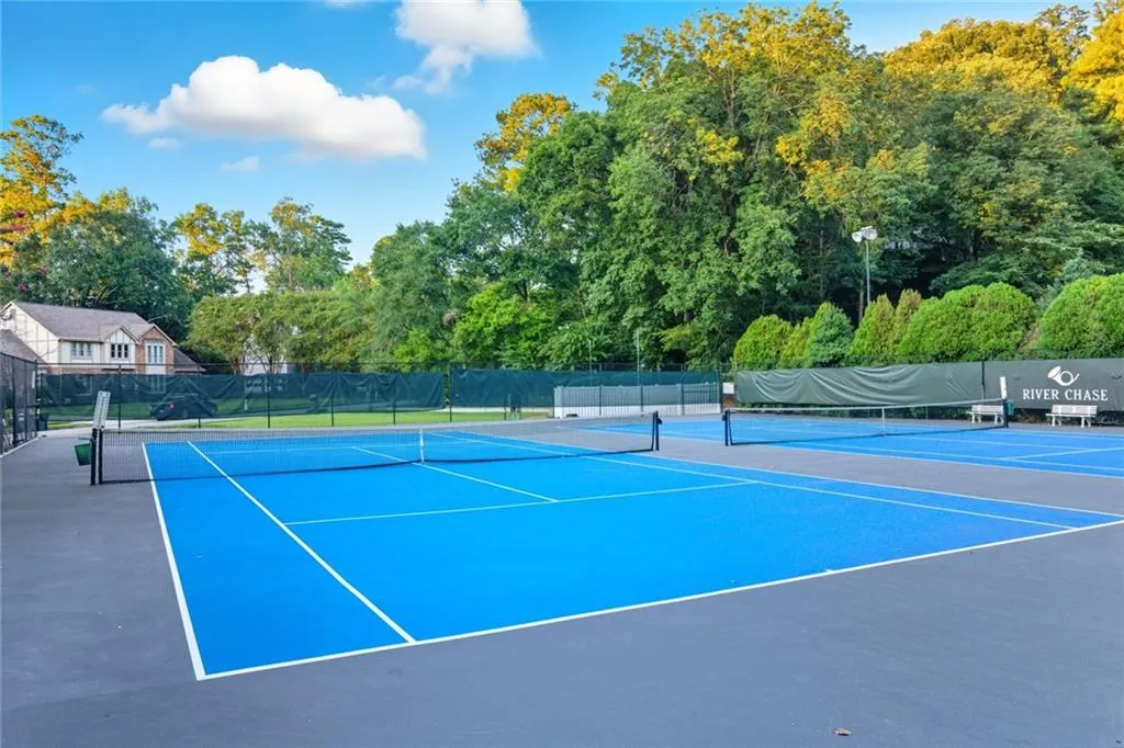 405 Ferry Landing, Atlanta, Georgia 30328, 4 Bedrooms Bedrooms, ,3 BathroomsBathrooms,Residential,For Sale,405 Ferry Landing,7648705
