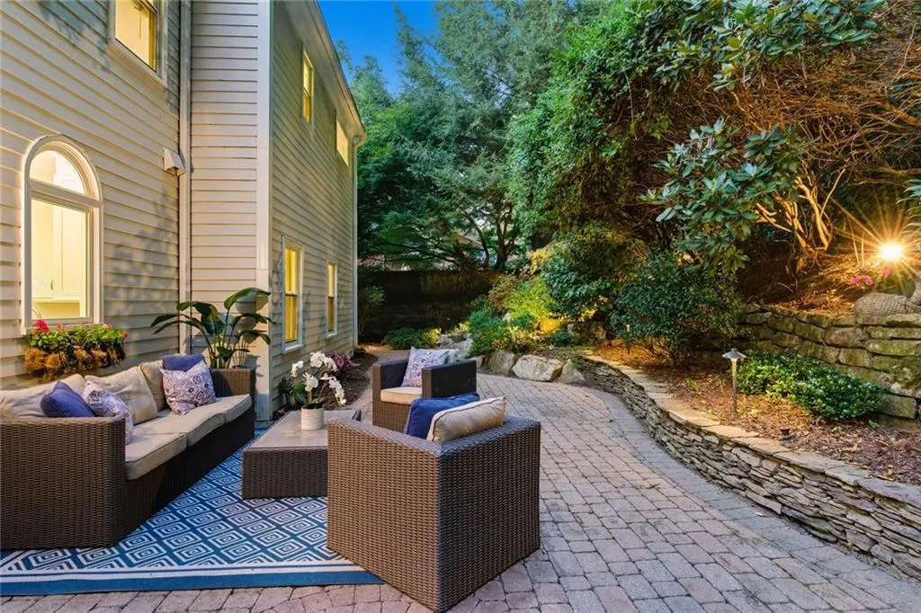 405 Ferry Landing, Atlanta, Georgia 30328, 4 Bedrooms Bedrooms, ,3 BathroomsBathrooms,Residential,For Sale,405 Ferry Landing,7648705