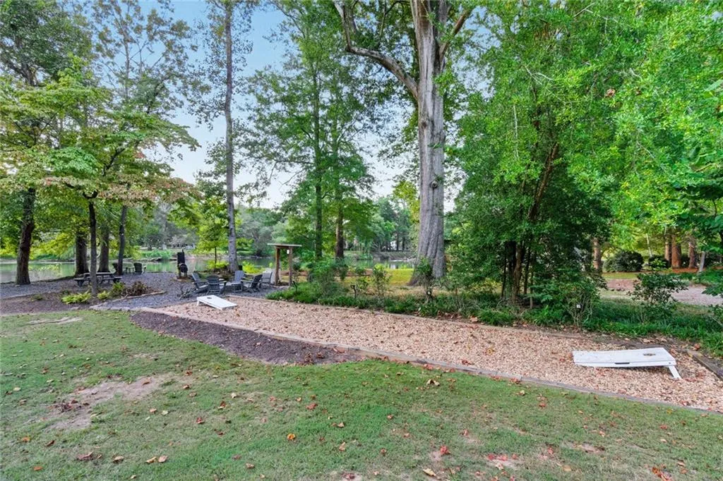 405 Ferry Landing, Atlanta, Georgia 30328, 4 Bedrooms Bedrooms, ,3 BathroomsBathrooms,Residential,For Sale,405 Ferry Landing,7648705